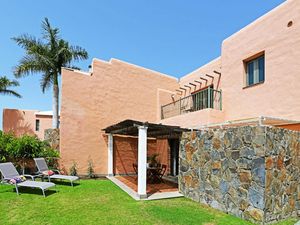 23556041-Ferienhaus-6-Maspalomas-300x225-1