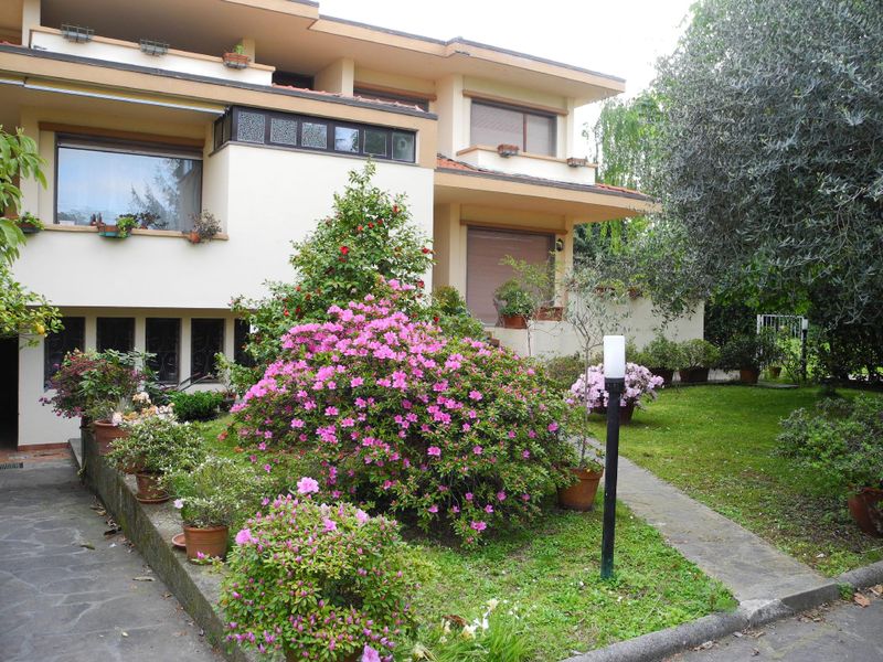 23304389-Ferienhaus-8-Massarosa-800x600-1