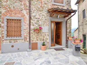 Ferienhaus für 5 Personen (68 m²) in Massarosa