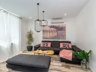 Ferienhaus für 8 Personen (220 m²) in Matulji 8/10