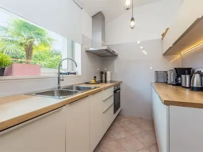 Ferienhaus für 8 Personen (220 m²) in Matulji 10/10
