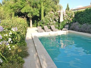 23850598-Ferienhaus-8-Maussane Les Alpilles-300x225-3