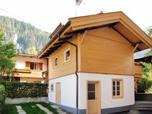 23846107-Ferienhaus-2-Mayrhofen-300x225-1