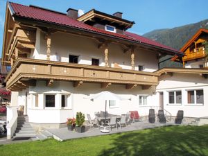 23846107-Ferienhaus-2-Mayrhofen-300x225-3