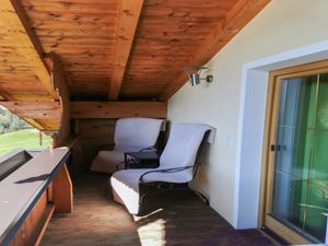 23847851-Ferienhaus-5-Mayrhofen-300x225-3