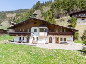 23851683-Ferienhaus-12-Mayrhofen-300x225-3