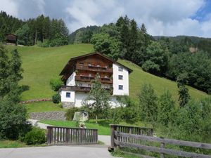 23851711-Ferienhaus-12-Mayrhofen-300x225-2