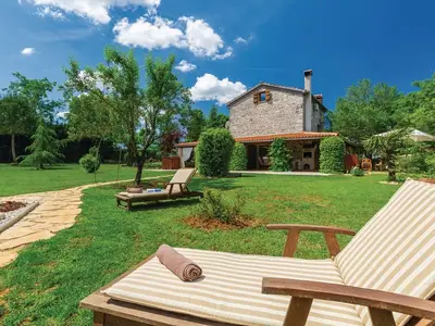 Ferienhaus für 6 Personen (110 m²) in Medaki 3/10