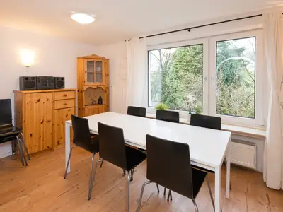 DiningRoom