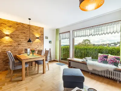 Photo, INSIDE, OUTSIDE