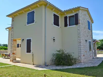 Ferienhaus für 8 Personen (230 m²) in Medulin 7/10