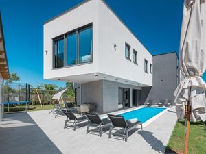 Ferienhaus für 16 Personen (350 m²) in Medulin