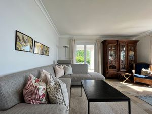 23982102-Ferienhaus-8-Meersburg-300x225-3