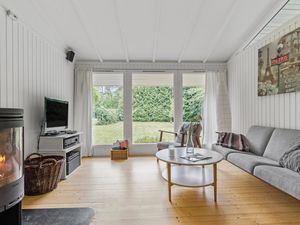 24014453-Ferienhaus-6-Melby-300x225-2