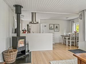 23767263-Ferienhaus-4-Melby-300x225-4