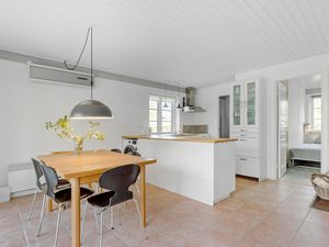 24024635-Ferienhaus-4-Melby-300x225-4