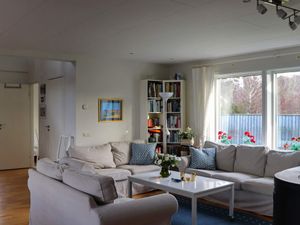 23515426-Ferienhaus-8-Mellbystrand-300x225-3