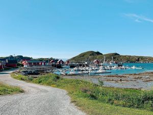 23496067-Ferienhaus-6-Meløy-300x225-4