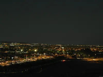 Ausblick aus dem Fenster. Sicht über die Stadt