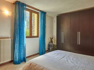 23867434-Ferienhaus-6-Menaggio-300x225-2