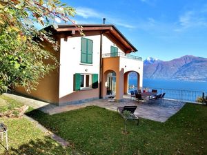 22093221-Ferienhaus-8-Menaggio-300x225-2