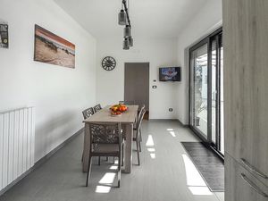 24024457-Ferienhaus-10-Mesagne-300x225-4