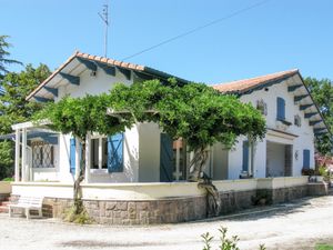 23850469-Ferienhaus-10-Mézos-300x225-3