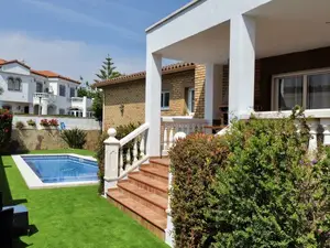 Ferienhaus für 8 Personen (135 m²) in Miami Platja