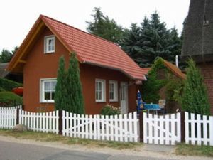 14904597-Ferienhaus-2-Middelhagen-300x225-1