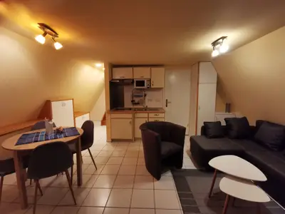 Wohnzimmer mit Essbereich