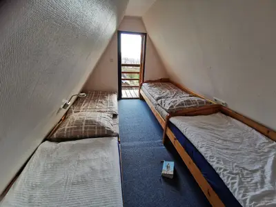 Schlafzimmer mit 4 Betten