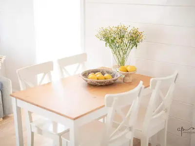 DiningRoom