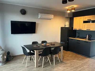 DiningRoom