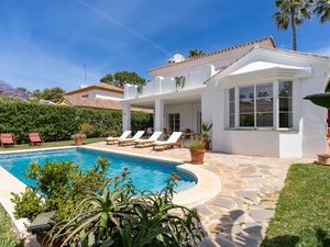 23549387-Ferienhaus-8-Mijas Costa-300x225-4