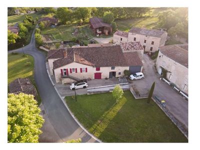 Vue d'ensemble Maisons Isa/hameau.