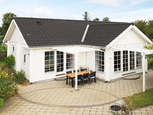 21968083-Ferienhaus-6-Millinge-300x225-1