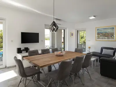 Ferienhaus für 7 Personen in Milna 8/10