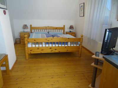 Schlafzimmer 2