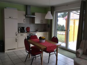 23290743-Ferienhaus-4-Mirow-300x225-2