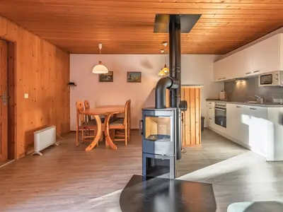 Kamin-/Ofen
