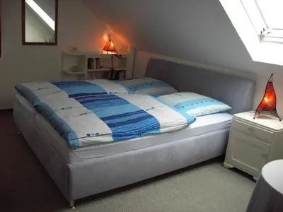 Schlafzimmer/Doppelbett
