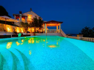 Ferienhaus für 10 Personen in Mlini 1/10