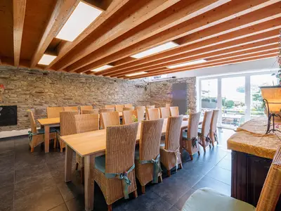 DiningRoom