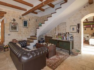 23824575-Ferienhaus-8-Modica-300x225-1