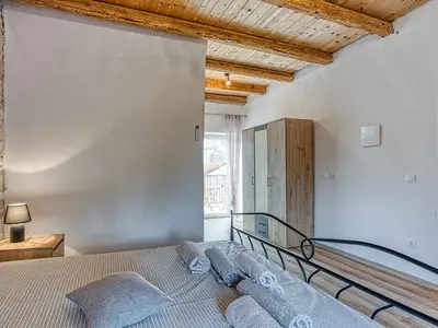 Ferienhaus für 11 Personen (250 m²) in Modrušani 4/10