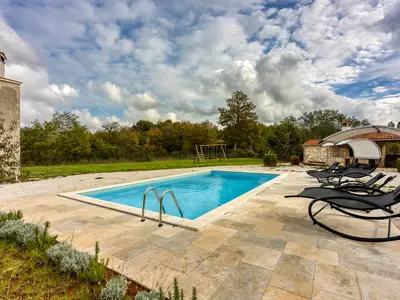 Ferienhaus für 11 Personen (250 m²) in Modrušani 2/10