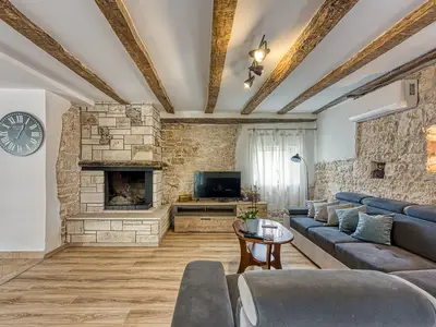 Ferienhaus für 11 Personen (250 m²) in Modrušani 7/10