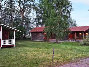 23366807-Ferienhaus-4-Mörbylånga-300x225-3