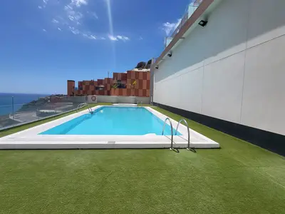 PoolOfHouse