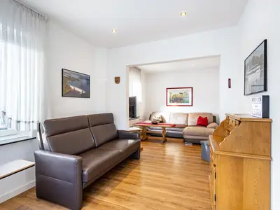 Photo, INSIDE, OUTSIDE